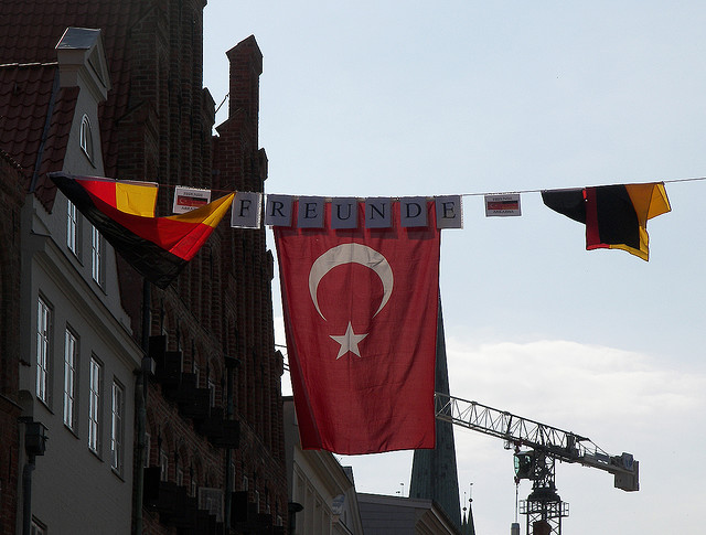 Almanya’da Türk ve Alman bayrakları, 2008